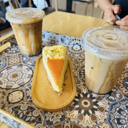 Iced Qamaria Latte Iced Qamaria Latte