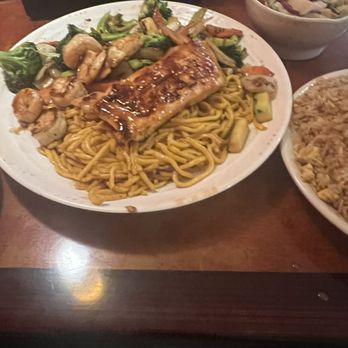 Arigato Hibachi and Sushi - Shrimp and Salmon Hibachi - Japanese Near Me - Nottingham, Maryland Arigato Hibachi and Sushi - Shrimp and Salmon Hibachi - Japanese Near Me - Nottingham, Maryland