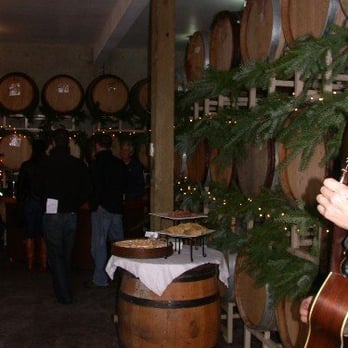Ayres Vineyard - a man playing a guitar - Wineries Near Me - Newberg, Oregon
