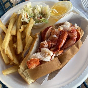 Skipper's Seafood Restaurant - 100% Real Lobster Roll (Hot) - Seafood Near Me - Niantic, Connecticut