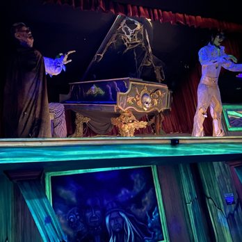 Haunted Golf - Mini Golf Near Me - Ocean City, New Jersey