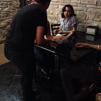 Long Wongs - Table service. - Sports Bars Near Me - Phoenix, Arizona