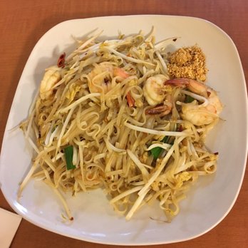 Golden Thai Kitchen - Pad Thai - Thai Near Me - Phoenix, Arizona Golden Thai Kitchen - Pad Thai - Thai Near Me - Phoenix, Arizona