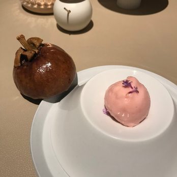 Tate Dining Room & Bar - Bars Near Me - Hong Kong, HK