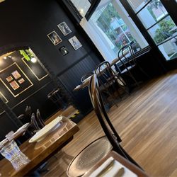 Eastern Bay Thai Restaurant - Ambiance