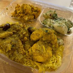 Tajine House - Chicken Tagine with cauliflower and potato sides