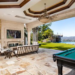 Kaminskiy Design & Remodeling