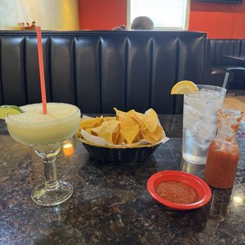 El Patron - Frozen lime margarita with complimentary chips and salsa - Mexican Near Me - Chalmette, Louisiana