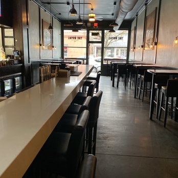 The Royal Cocktail - Cocktail Bars Near Me - Boise, Idaho