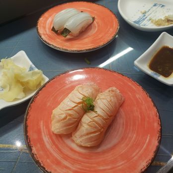 STR Sushi Taku Rotary - seared salmon and squid - Conveyor Belt Sushi Near Me - Chicago, Illinois STR Sushi Taku Rotary - seared salmon and squid - Conveyor Belt Sushi Near Me - Chicago, Illinois