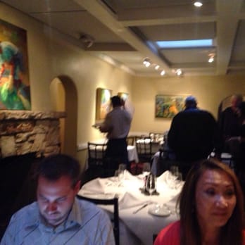 Tarpy's Roadhouse - New American Near Me - Monterey, California
