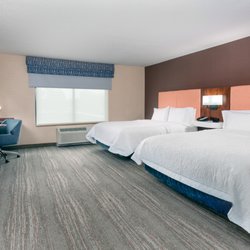 Hampton Inn Springfield South Enfield - Accessible 2 Queen Beds