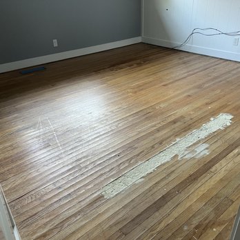 CV Floors - Floors before Steve refinished them. - General Contractors Near Me - Walnut Creek, California CV Floors - Floors before Steve refinished them. - General Contractors Near Me - Walnut Creek, California