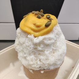 Pumpkin spice kakigori Pumpkin spice kakigori