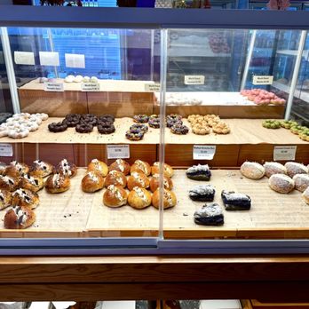 Purple Yum Bakery Cafe - Bakeries Near Me - Lexington, Kentucky
