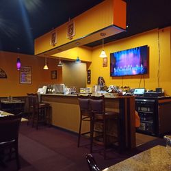 Chim Thai Cafe - Bar area
