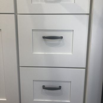 Prescott Kitchens - Crooked drawer installation - Kitchen & Bath Near Me - Prescott, Arizona