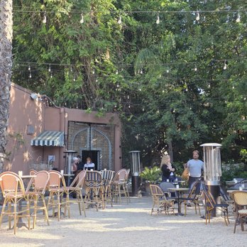 Bacari Silverlake - Entrance - Mediterranean Near Me - Los Angeles, California