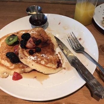 Maplewood Kitchen and Bar - Pancakes OJ Hash brown - Breakfast & Brunch Near Me - Cincinnati, Ohio Maplewood Kitchen and Bar - Pancakes OJ Hash brown - Breakfast & Brunch Near Me - Cincinnati, Ohio