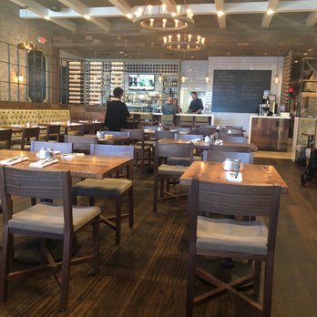 Rustic Root - Beautiful room - New American Near Me - Woodbury, New York Rustic Root - Beautiful room - New American Near Me - Woodbury, New York