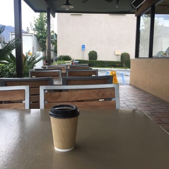 The Original Tops - Perfect outside sitting and great weather too!! - Burgers Near Me - Pasadena, California The Original Tops - Perfect outside sitting and great weather too!! - Burgers Near Me - Pasadena, California