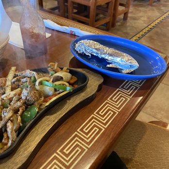 Mi Pueblito - Lunch sizzling Steak Fajitas - Mexican Near Me - Glen Burnie, Maryland