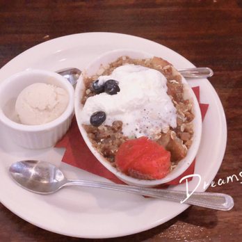 Red Stag Pub - Season fruit crumble - Irish Near Me - Bethlehem, Pennsylvania Red Stag Pub - Season fruit crumble - Irish Near Me - Bethlehem, Pennsylvania