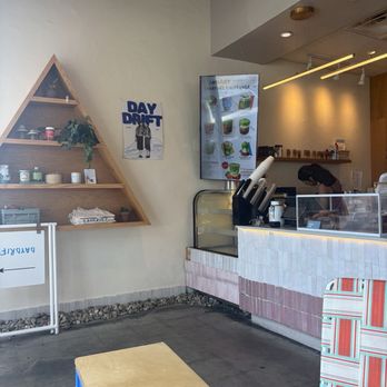 Daydrift - Coffee & Tea Near Me - Costa Mesa, California