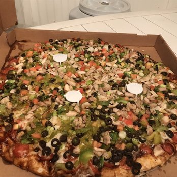 Mountain Mike's Pizza - Pizza Near Me - Escalon, California