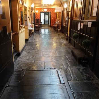 George & Pilgrim - Hotels Near Me - Glastonbury, SOM
