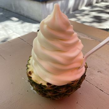 The Pineapple Hut - Ice Cream & Frozen Yogurt Near Me - Charleston, South Carolina
