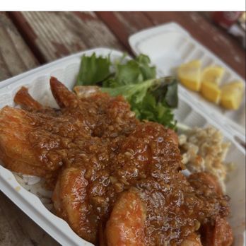 Waikiki Garlic Shack - This is Last weeks garlic shrimp which was amazing and looks different and tastes completely different than this weeks:/ - Seafood Near Me - Honolulu, Hawaii Waikiki Garlic Shack - This is Last weeks garlic shrimp which was amazing and looks different and tastes completely different than this weeks:/ - Seafood Near Me - Honolulu, Hawaii