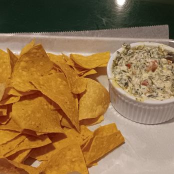 Gators Dockside Winter Springs - Spinach artichoke dip - American Near Me - Winter Springs, Florida Gators Dockside Winter Springs - Spinach artichoke dip - American Near Me - Winter Springs, Florida