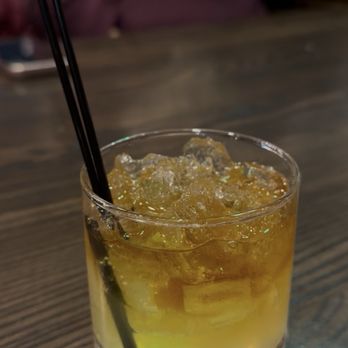 The Burlington League - Amaretto sour - Gastropubs Near Me - Omaha, Nebraska