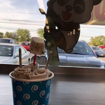Rollie Rolls Ice Cream - Cloud-9 - Thai Near Me - Pflugerville, Texas