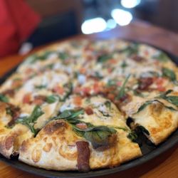 Moose's Tooth - Chicken Rockefeller Pizza