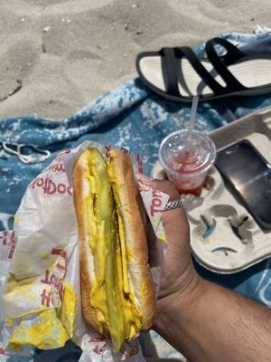 Hot Dog Tommy's by null