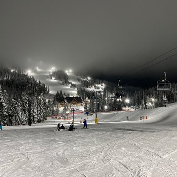 Cypress Mountain - Beautiful conditions - Ski Resorts Near Me - West Vancouver, British Columbia