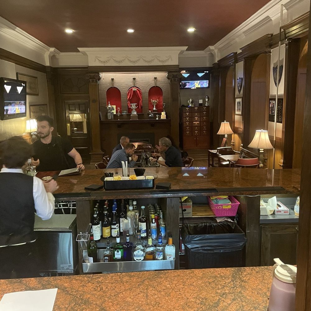 University Club - Members bar - Venues & Event Spaces Near Me - Denver, Colorado University Club - Members bar - Venues & Event Spaces Near Me - Denver, Colorado
