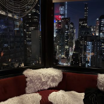 Ophelia - Inside - Cocktail Bars Near Me - New York, New York