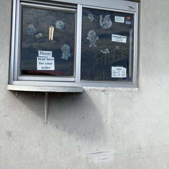 E's Inn - Drive through window - American Near Me - Republic, Missouri E's Inn - Drive through window - American Near Me - Republic, Missouri