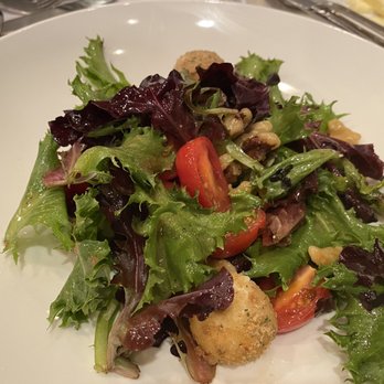 Moscato - Mixed green salad - Italian Near Me - Scarsdale, New York Moscato - Mixed green salad - Italian Near Me - Scarsdale, New York