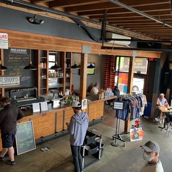 Breakside Brewery - The bar - Breweries Near Me - Portland, Oregon Breakside Brewery - The bar - Breweries Near Me - Portland, Oregon