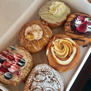 Mojo Donuts - Donuts Near Me - Pembroke Pines, Florida Mojo Donuts - Donuts Near Me - Pembroke Pines, Florida