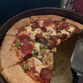 Old Chicago Pizza + Taproom - Meat me Chicago style crust pizza - Pizza Near Me - HILLSBORO, Oregon Old Chicago Pizza + Taproom - Meat me Chicago style crust pizza - Pizza Near Me - HILLSBORO, Oregon