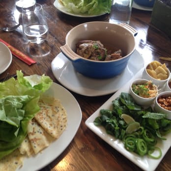 Solbar - Lucky Pig with all the fixings - New American Near Me - Calistoga, California Solbar - Lucky Pig with all the fixings - New American Near Me - Calistoga, California