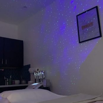 Charming Beauty - Calming Atmosphere! - Body Contouring Near Me - Redondo Beach, California Charming Beauty - Calming Atmosphere! - Body Contouring Near Me - Redondo Beach, California