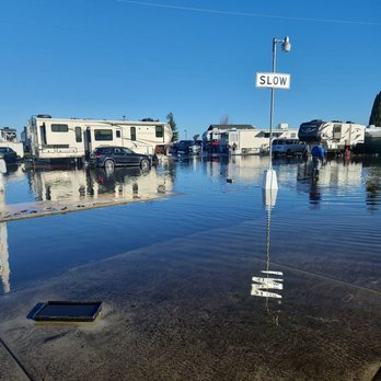 Trailer Villa - RV Parks Near Me - Redwood City, California