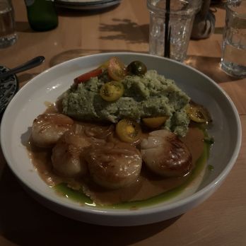 Spritz Stuart - Scallops - Tapas/Small Plates Near Me - Stuart, Florida