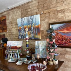 Christine's Fine Art Gallery - Fun shop